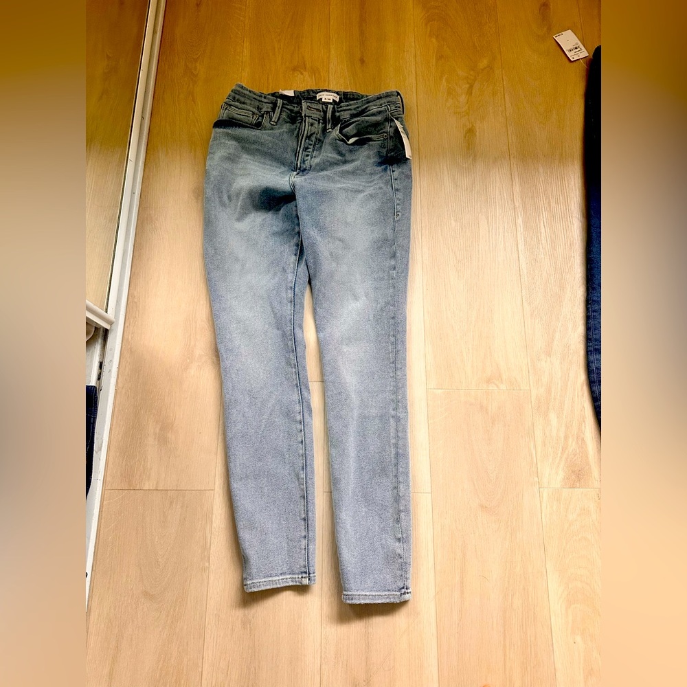 NWT Good American GOOD LEGS STRAIGHT JEANS size 8